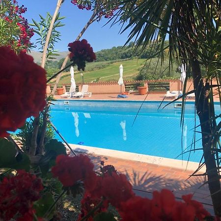 Rea Villa Coltodino Buitenkant foto