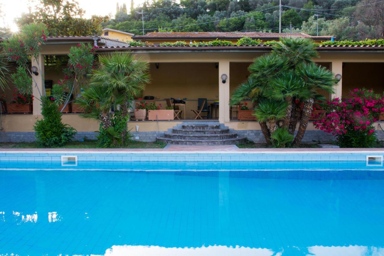 Rea Villa Coltodino Buitenkant foto