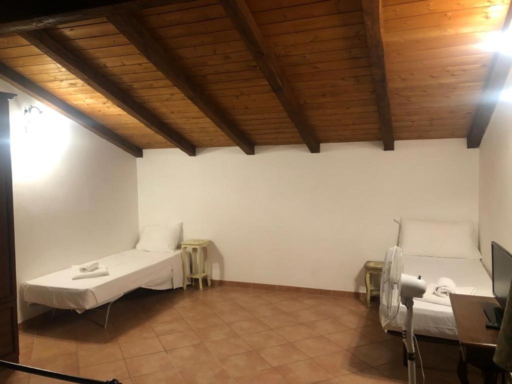Rea Villa Coltodino Kamer foto